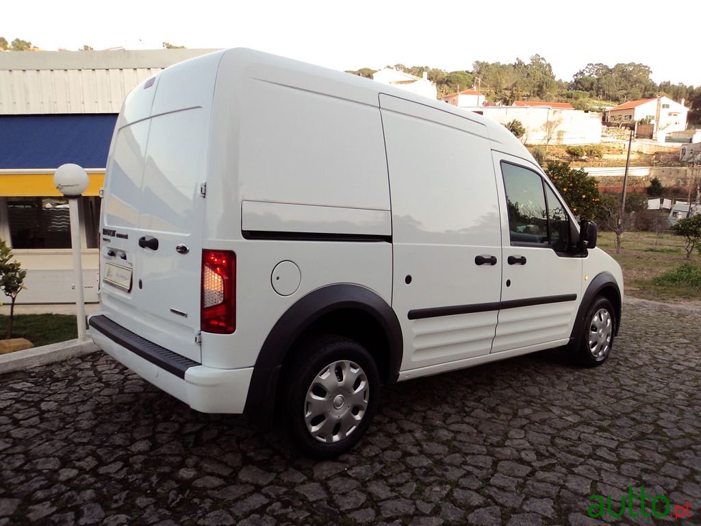 2013' Ford Transit Connect 1.8 TDCi T230 photo #4