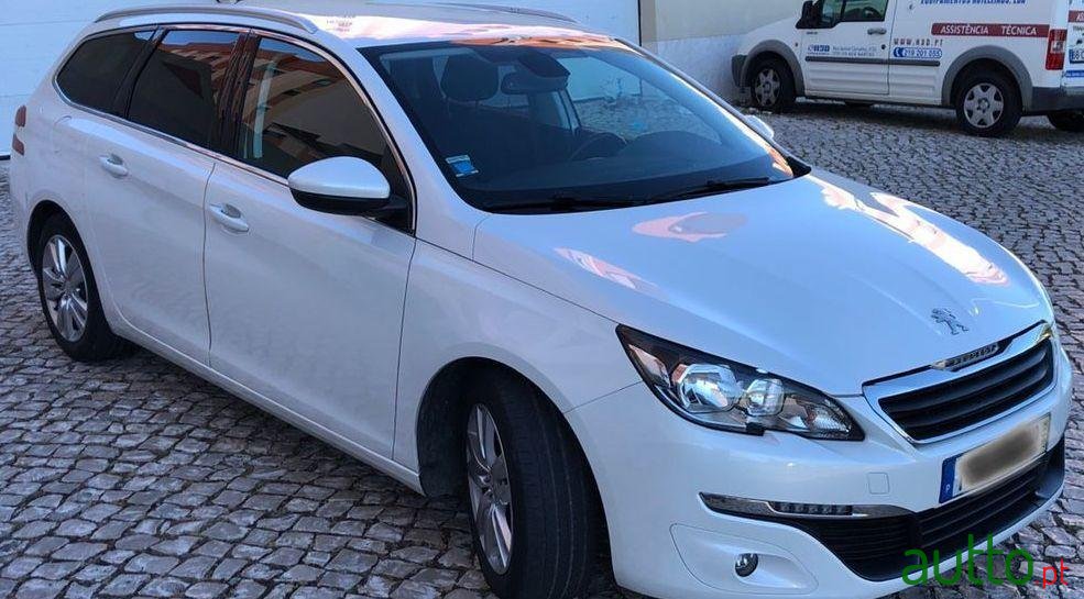 2015' Peugeot 308 Sw photo #2