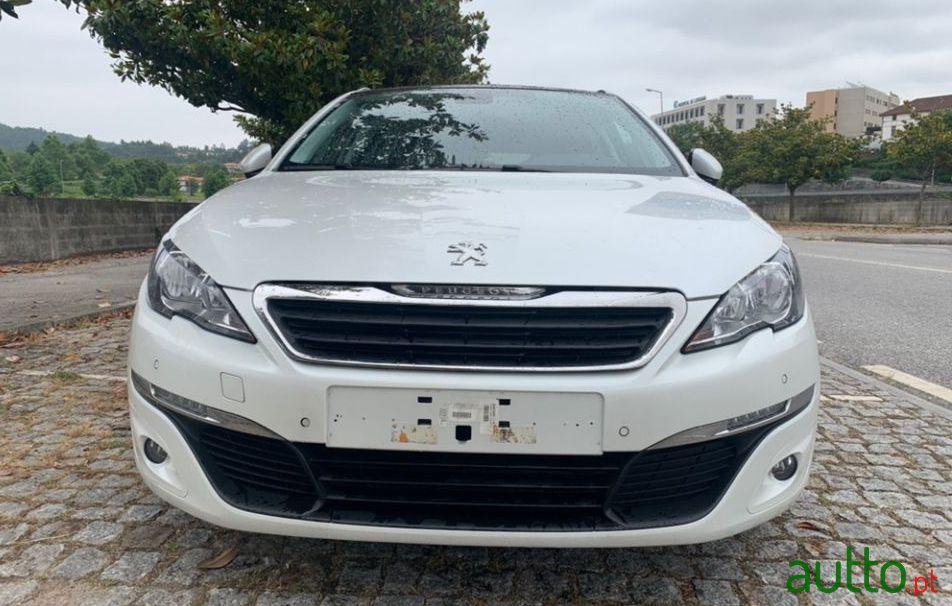 2015' Peugeot 308 Sw photo #1