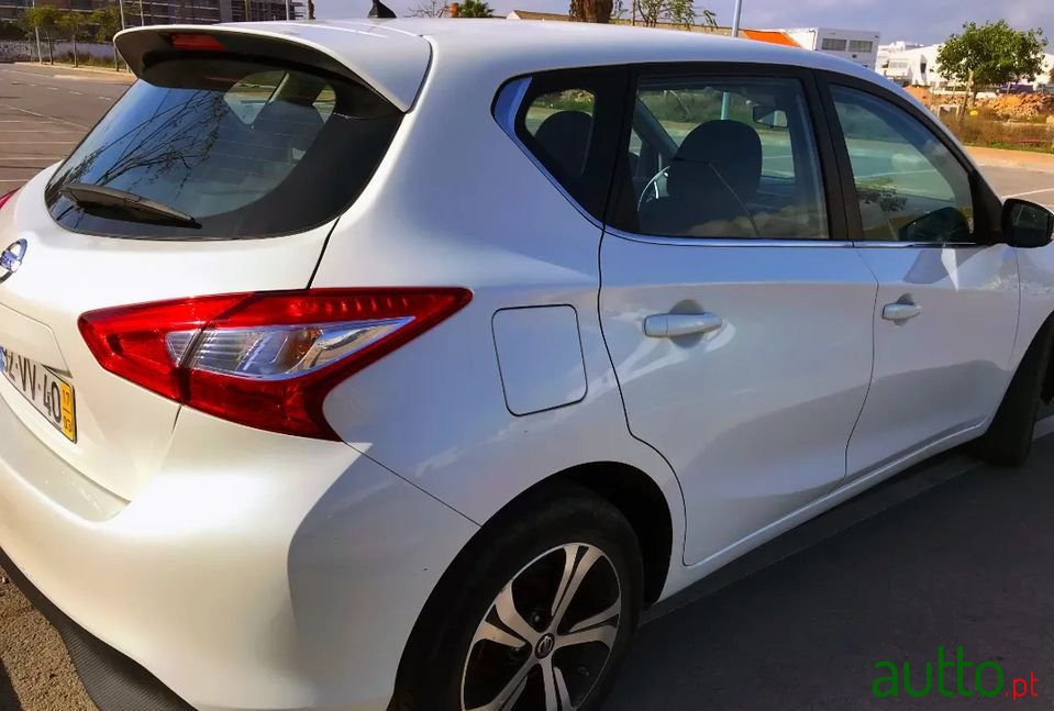 2017' Nissan Pulsar photo #3