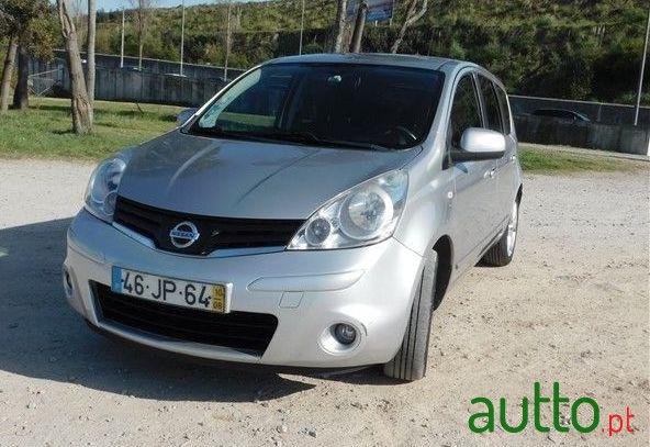 2010' Nissan Note photo #2