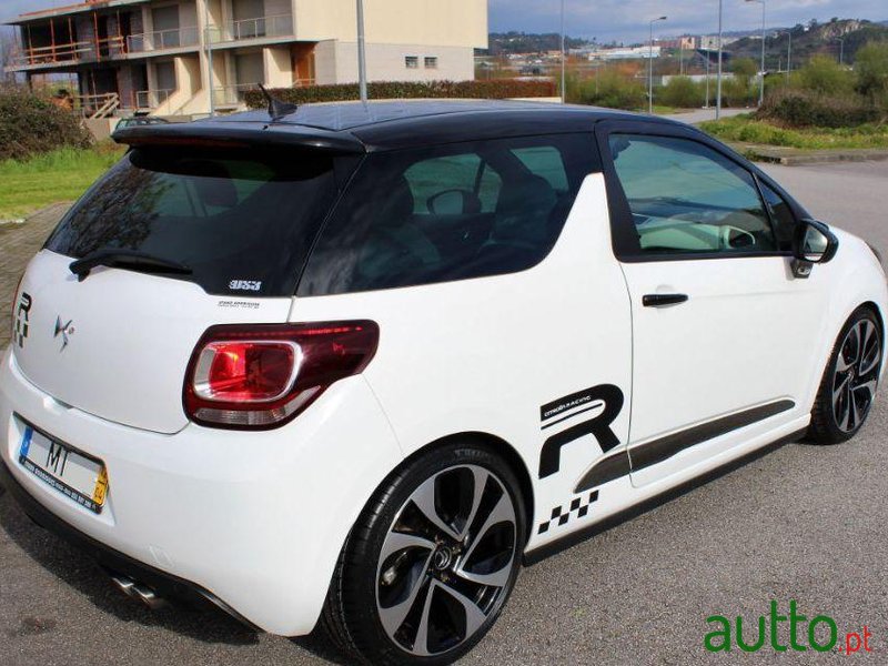 2012' Citroen DS3 photo #3