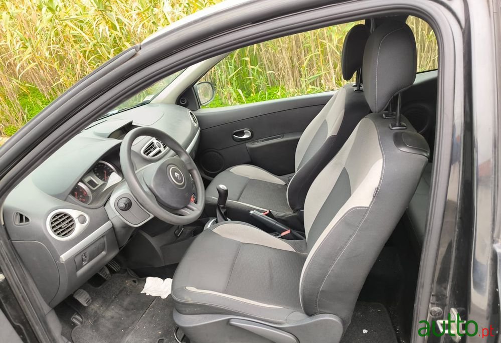 2010' Renault Clio 1.2 Tce Gt J15 photo #6