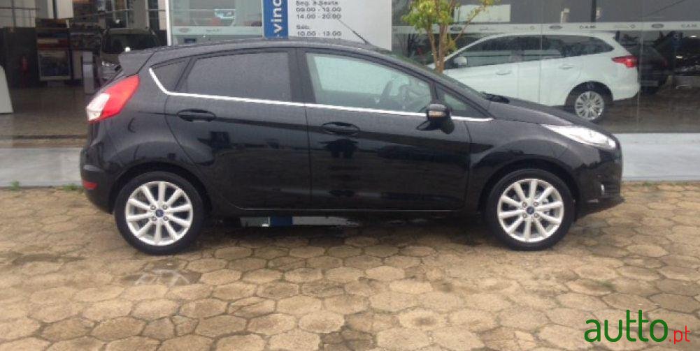 2016' Ford Fiesta 1.0 Ti-VCT Titanium photo #2