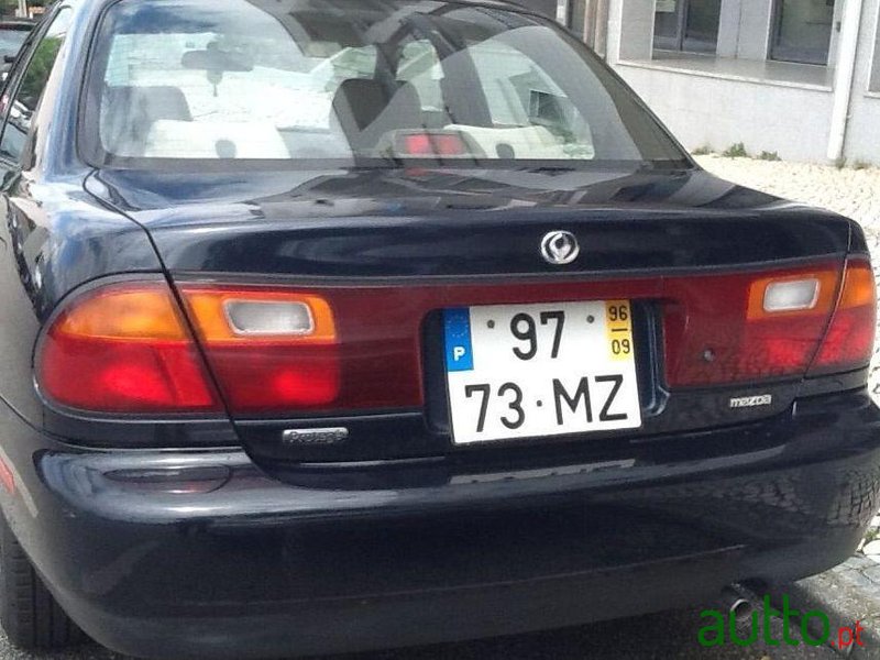 1996' Mazda 323 photo #2
