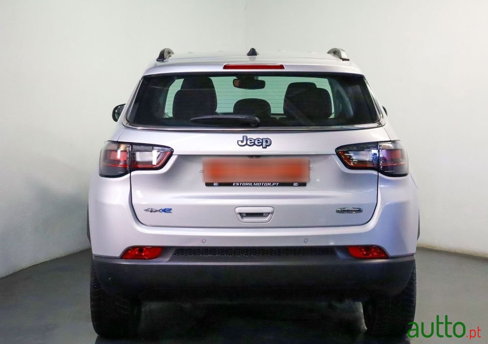 2021' Jeep Compass photo #4