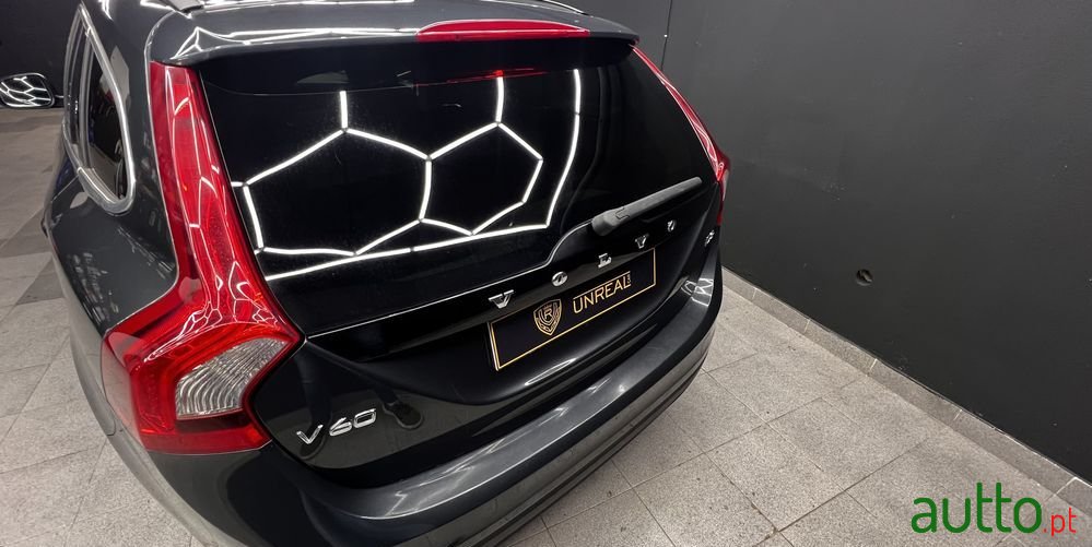 2012' Volvo V60 photo #2