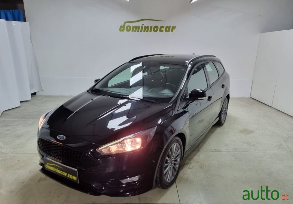 2018' Ford Focus Sw photo #1
