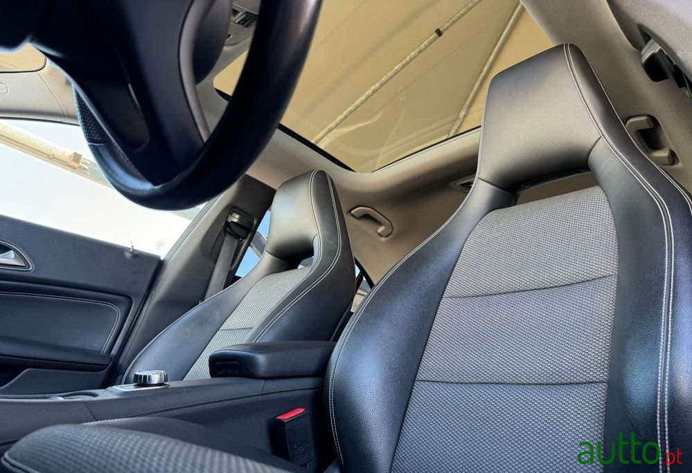 2014' Mercedes-Benz Classe Cla D Urban Aut. photo #3