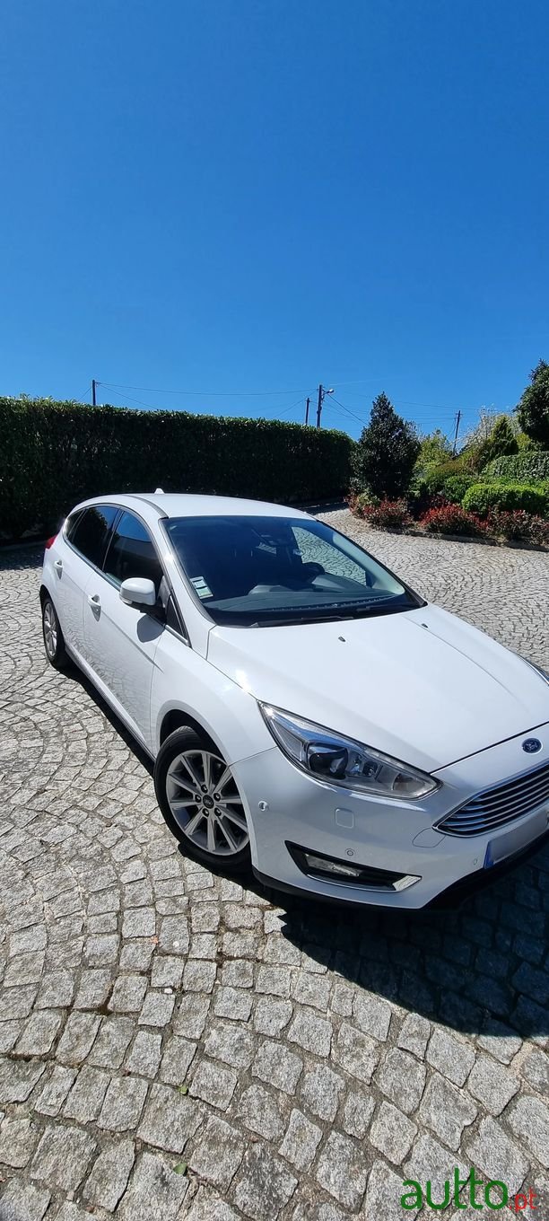 2016' Ford Focus photo #4