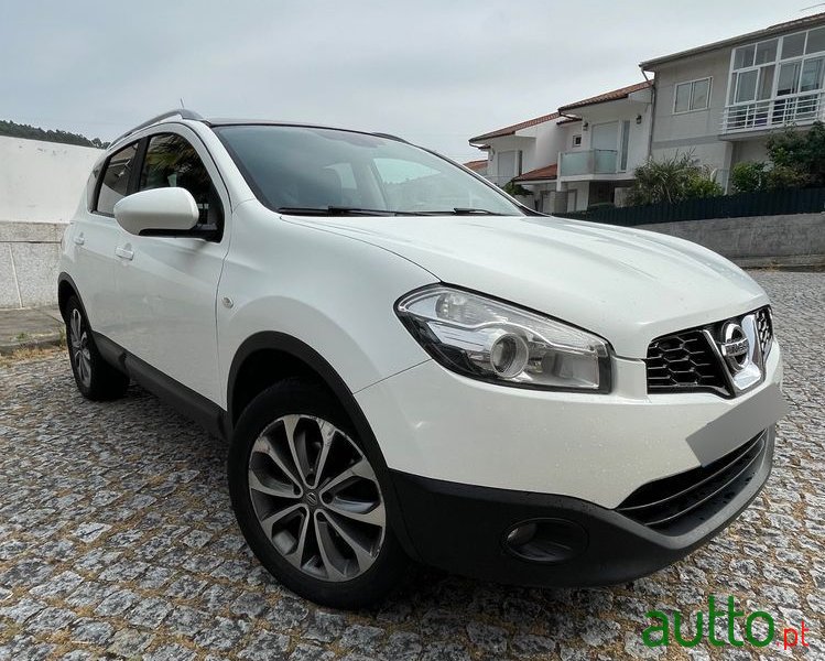 2010' Nissan Qashqai 1.5 Dci Tekna Sport 18 photo #3