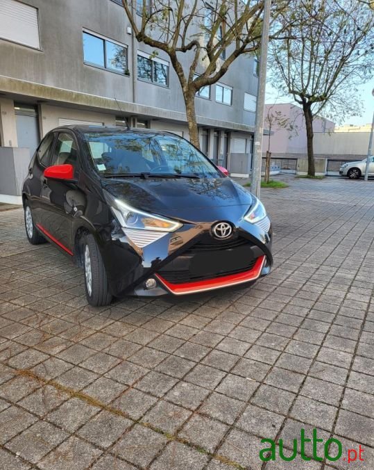 2021' Toyota Aygo photo #1