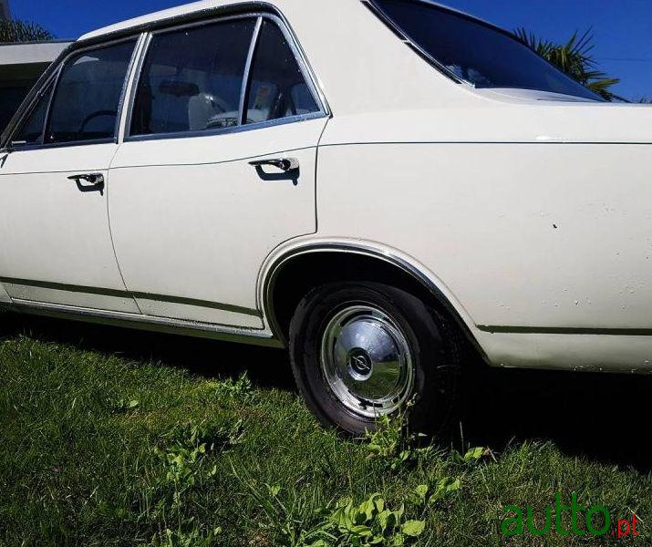1969' Opel Rekord 1900 photo #1