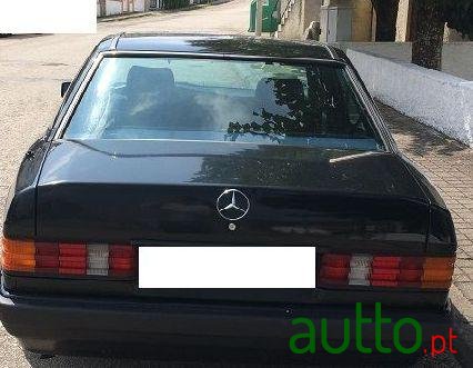 1989' Mercedes-Benz 190 photo #3