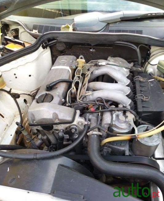 1986' Mercedes-Benz 190 Diesel photo #3