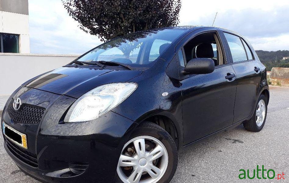 2006' Toyota Yaris photo #3