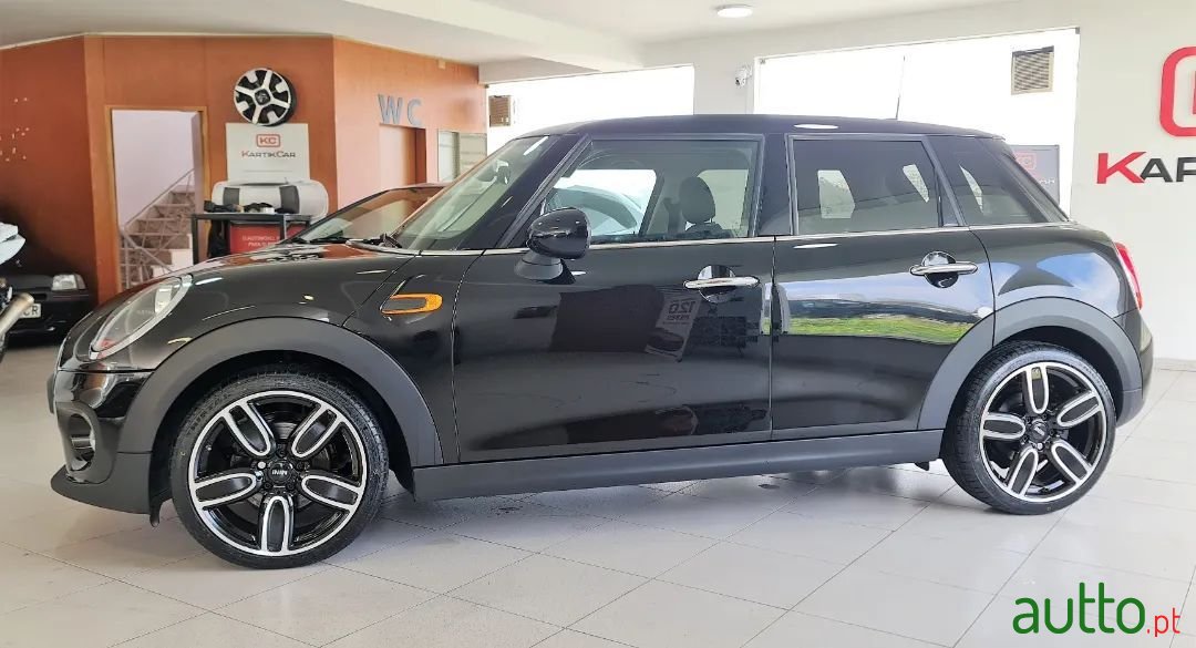 2018' MINI Cooper photo #4