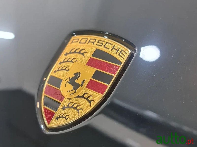 2022' Porsche Cayenne photo #4