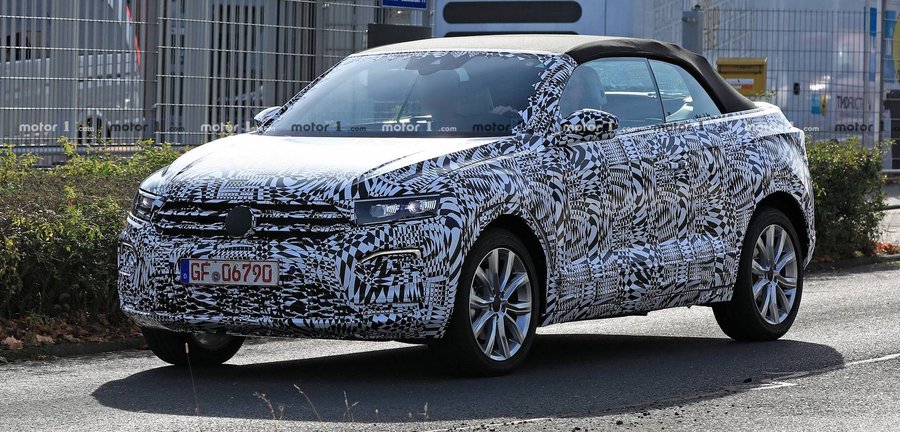 2020 VW T-Roc Convertible Spied For The First Time