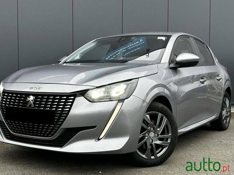 2021' Peugeot 208 1.2 Puretech Active photo #3