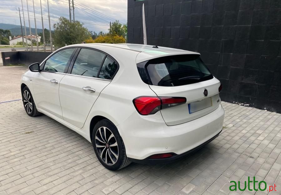 2019' Fiat Tipo photo #2
