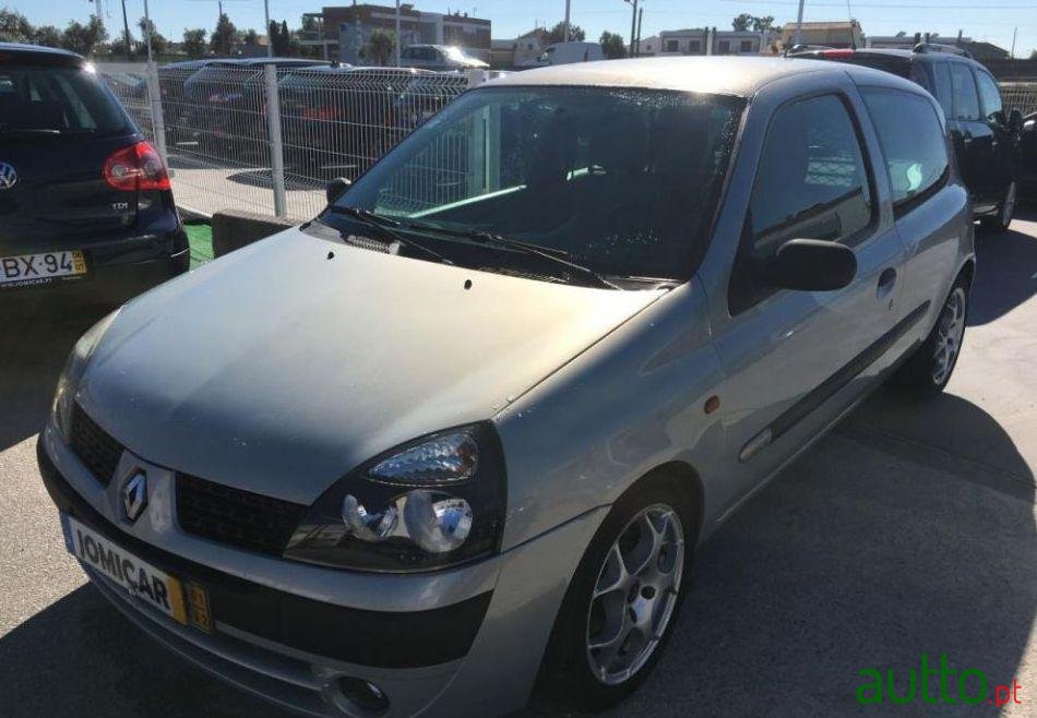 2001' Renault Clio 1.5 Dci Authentique photo #2