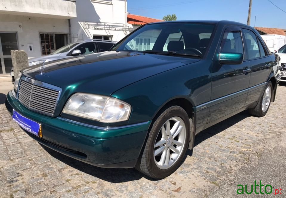 1994' Mercedes-Benz C-220 photo #5
