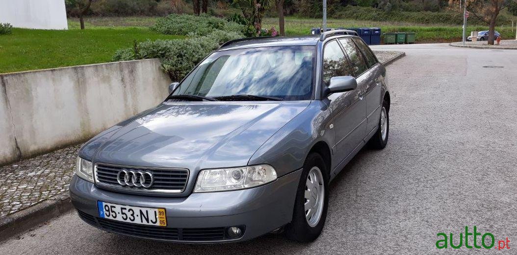 1999' Audi A4 Avant photo #3
