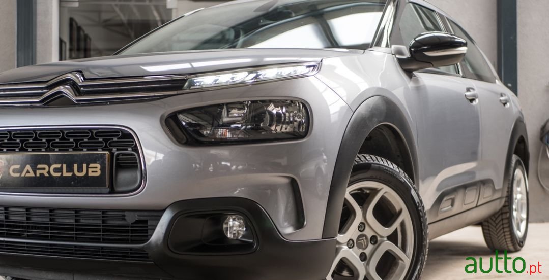2018' Citroen C4 Cactus photo #2