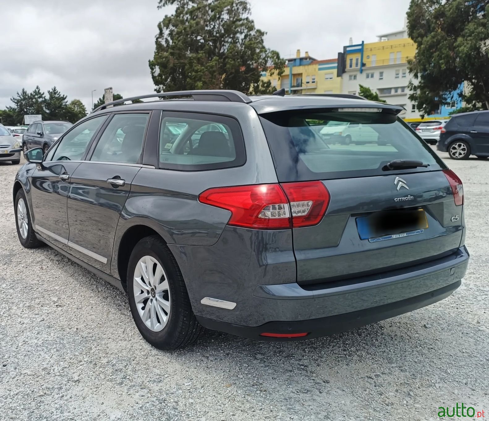 2014' Citroen C5 Tourer photo #3
