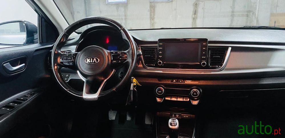 2018' Kia Rio 1.4 Crdi Tx photo #4