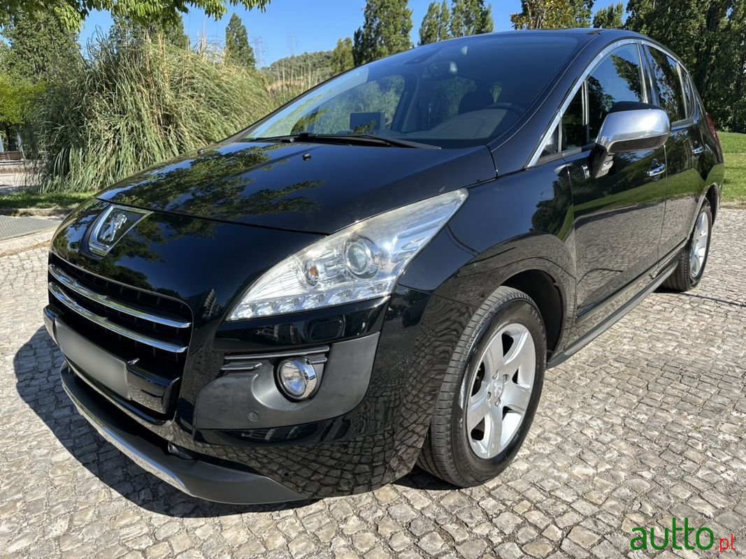 2013' Peugeot 3008 photo #3