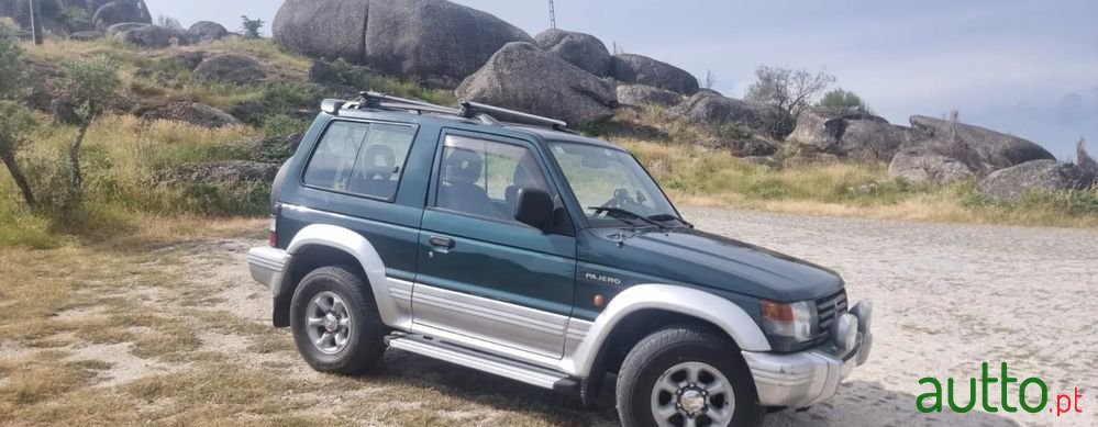 1996' Mitsubishi Pajero 2.5 Tdi Gls photo #6