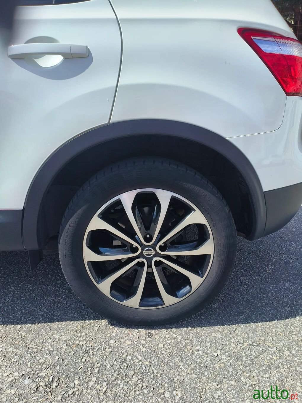 2013' Nissan Qashqai photo #2