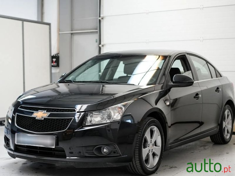 2010' Chevrolet Cruze 2.0 Vcdi Lt photo #1