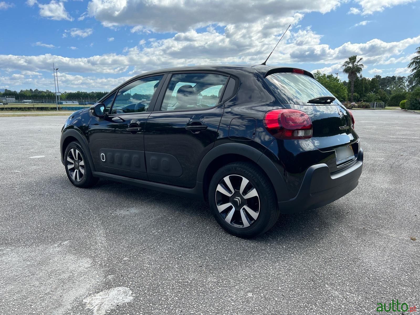 2017' Citroen C3 photo #3