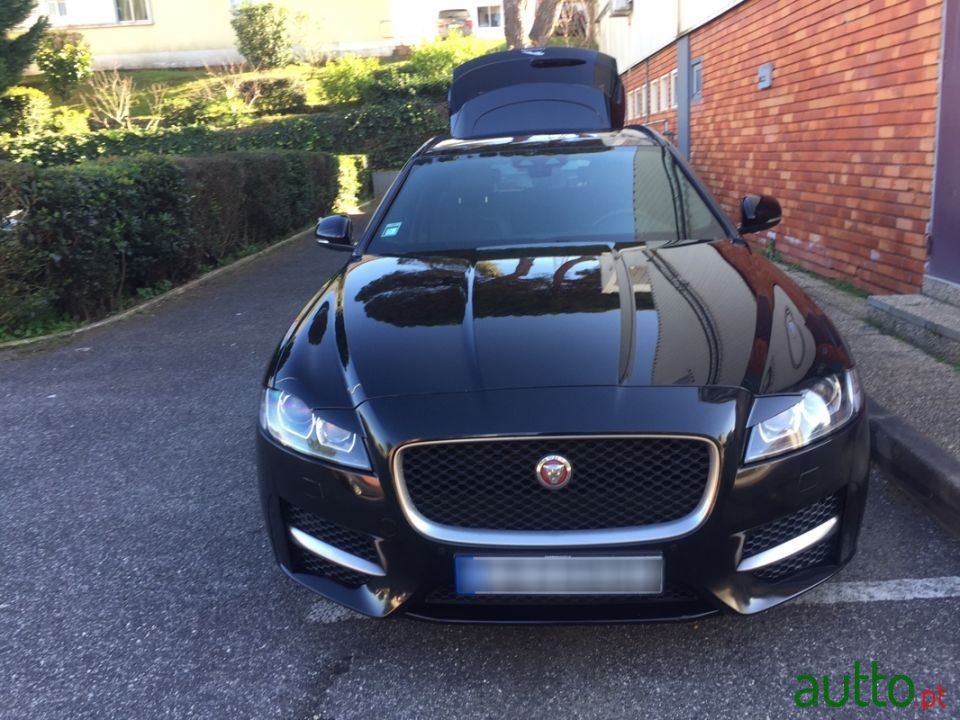 2018' Jaguar XF Sportbrake photo #3