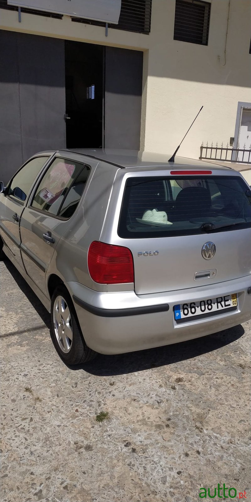 2001' Volkswagen Polo photo #4