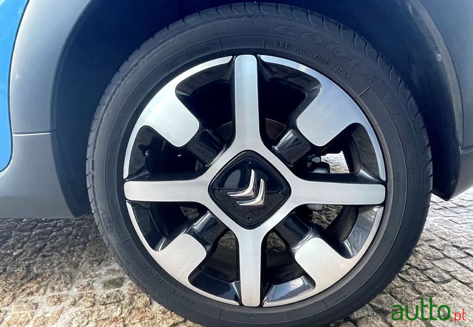 2016' Citroen C3 photo #5