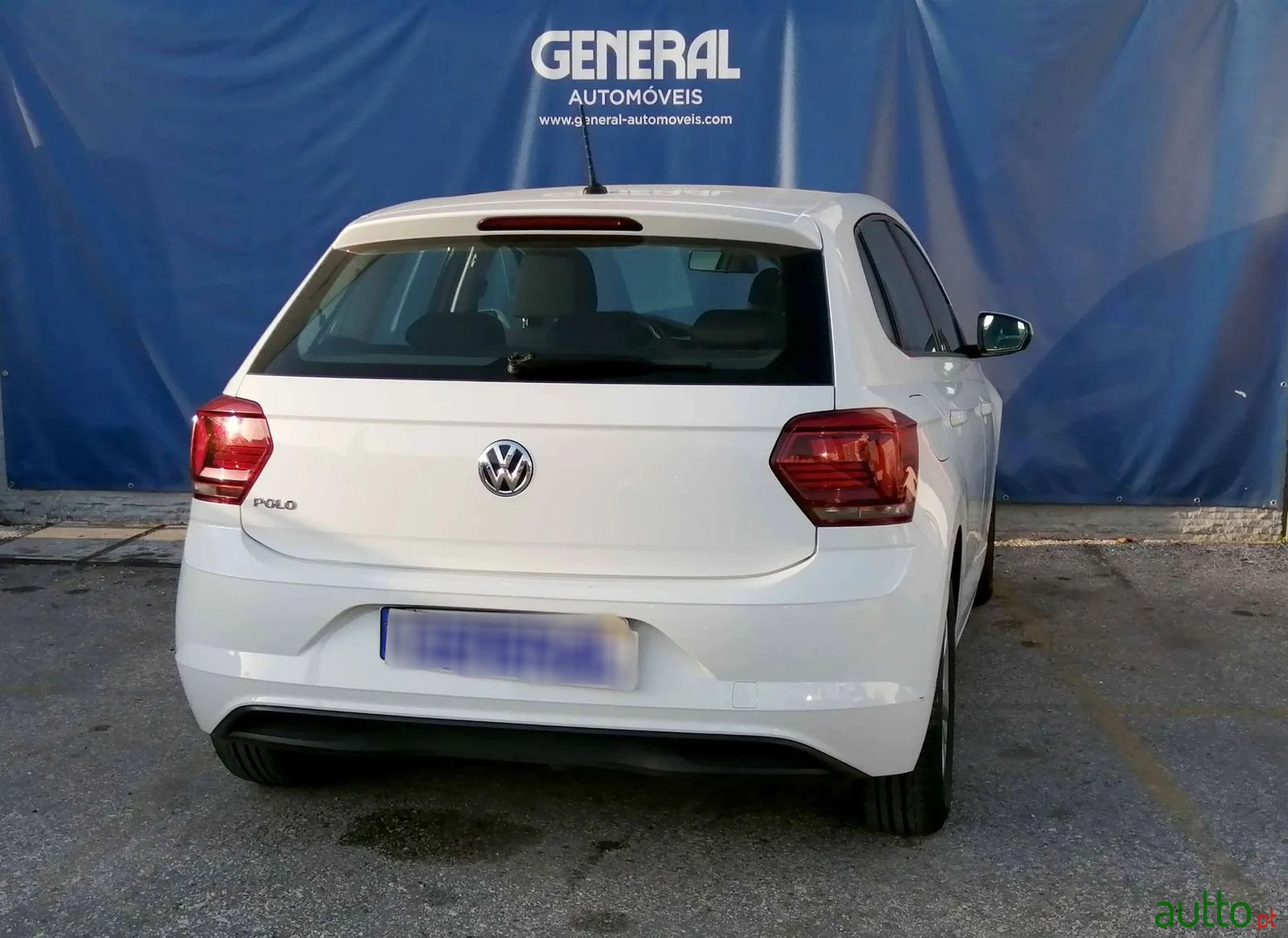 2019' Volkswagen Polo photo #4