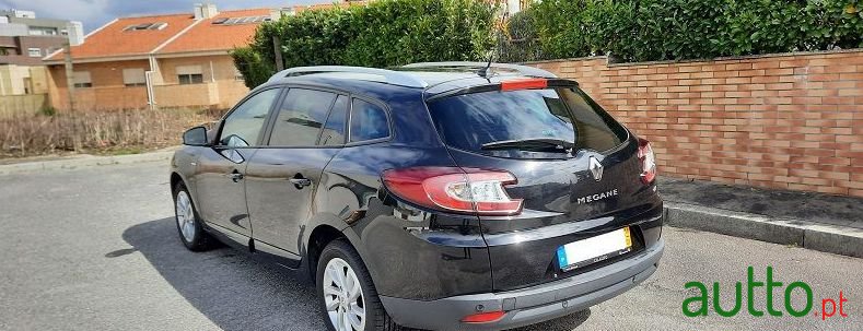 2016' Renault Megane Sport Tourer photo #4