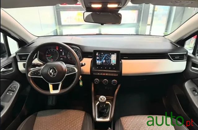 2021' Renault Clio 1.0 Tce Limited photo #5