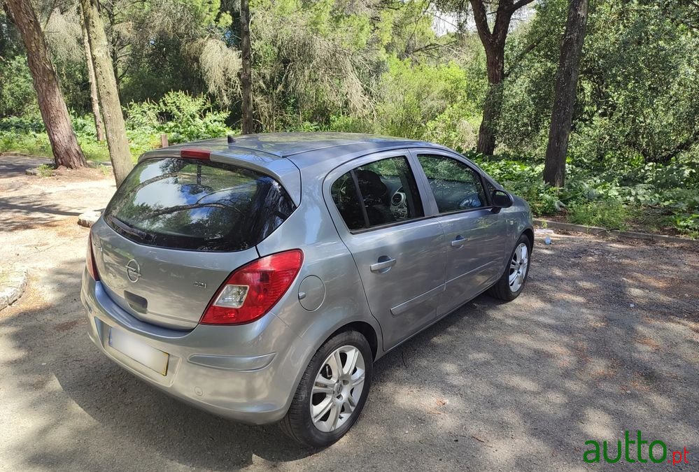 2007' Opel Corsa 1.3 Cdti Enjoy photo #3