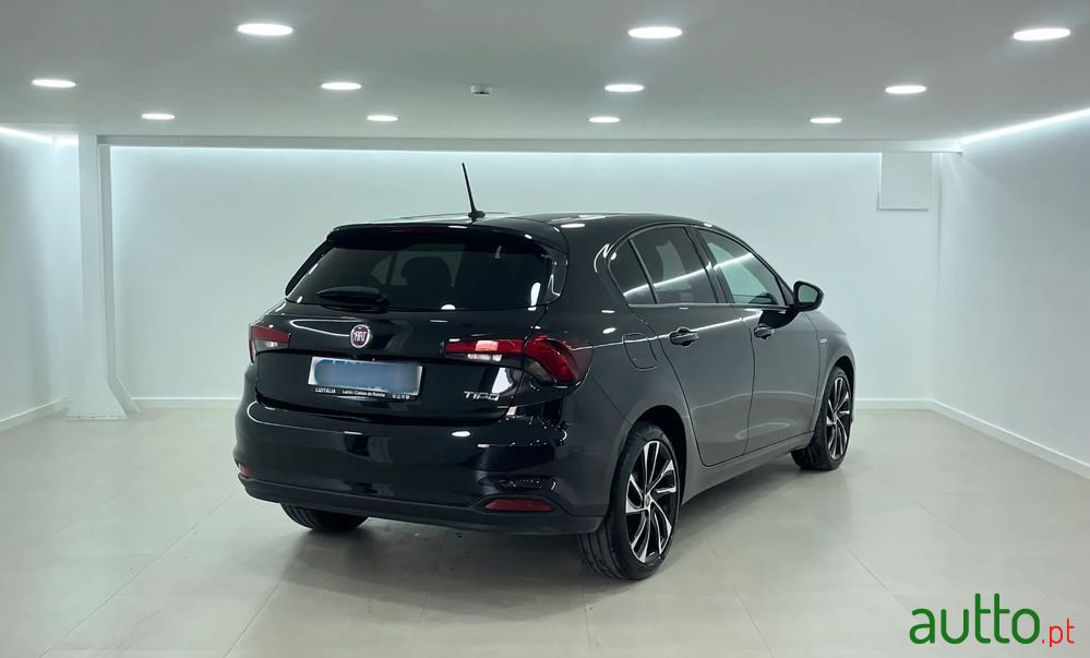 2018' Fiat Tipo photo #3
