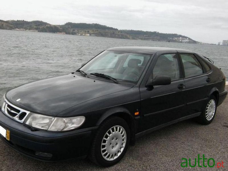 2000' Saab 9-3 2.0 S photo #2