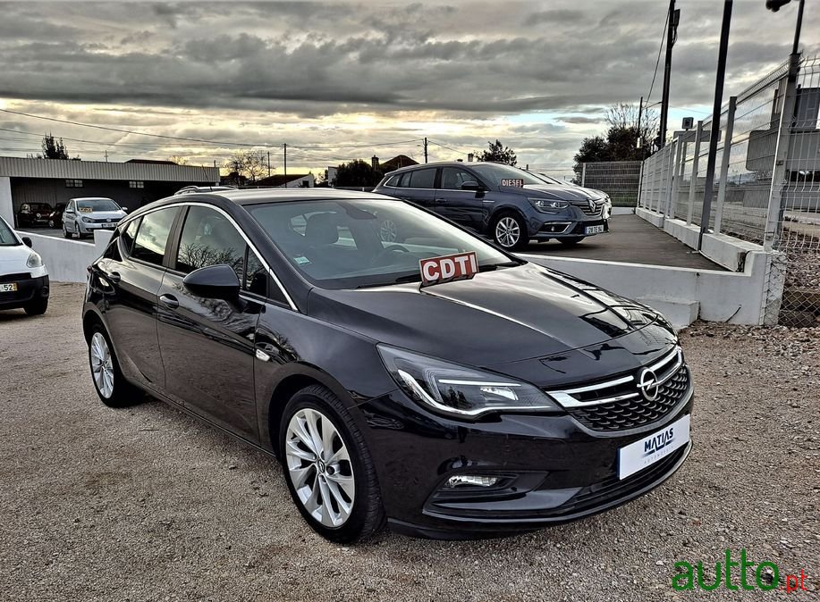 2016' Opel Astra photo #1
