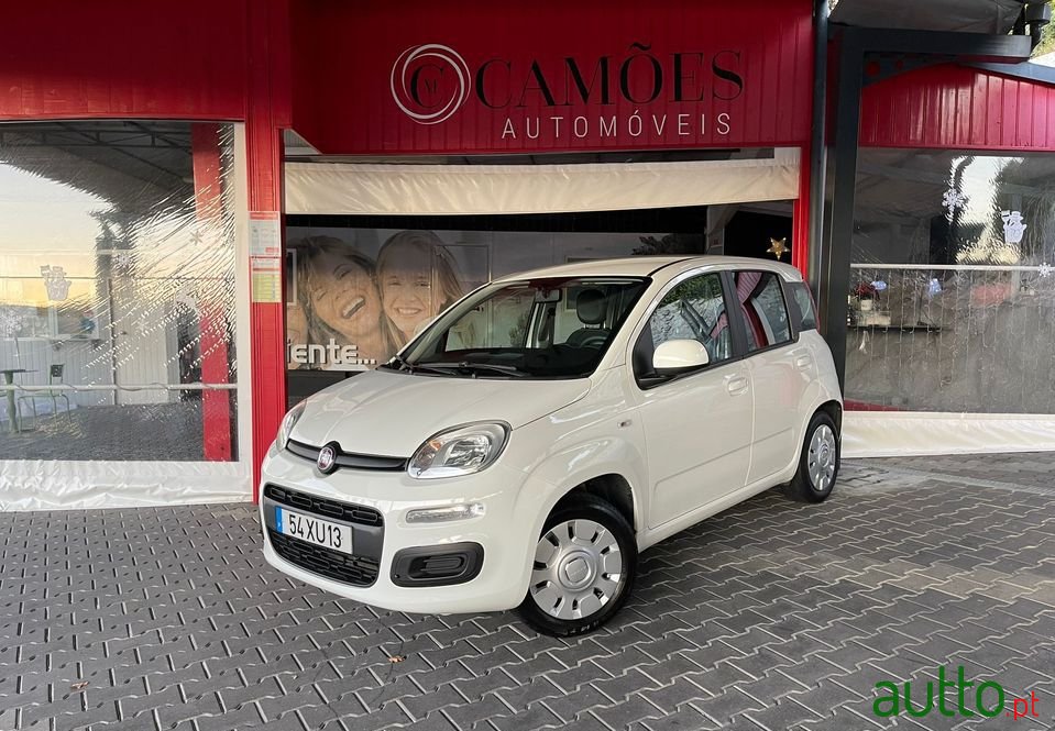 2019' Fiat Panda photo #1