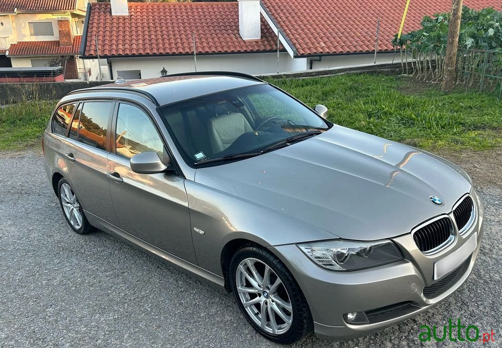 2011' BMW Série 3 photo #5