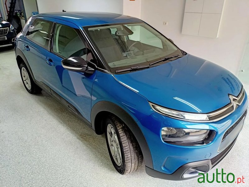 2018' Citroen C4 Cactus photo #3