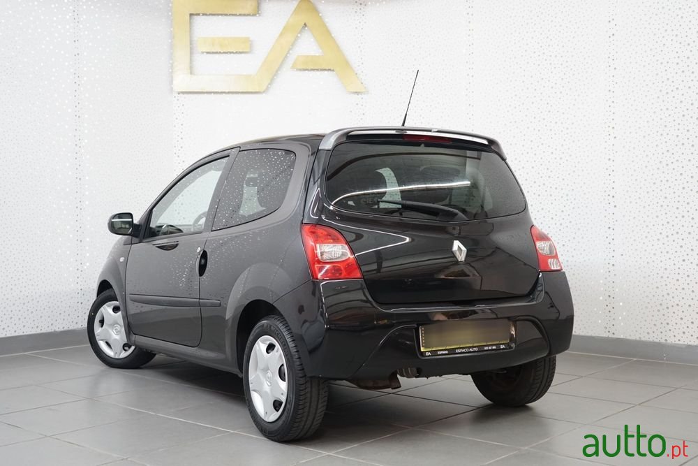 2011' Renault Twingo photo #3
